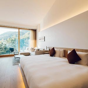 King Room Mountain View